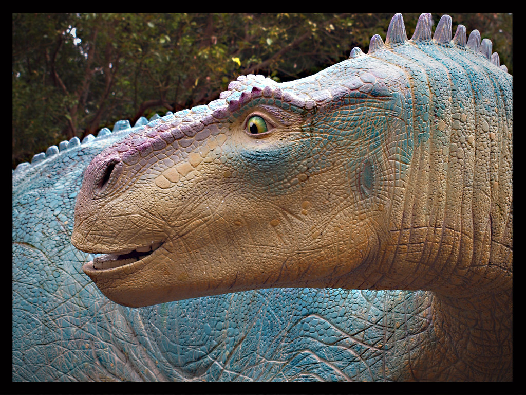 What Dinosaur Has 500 Teeth? Uncover the Mystery!